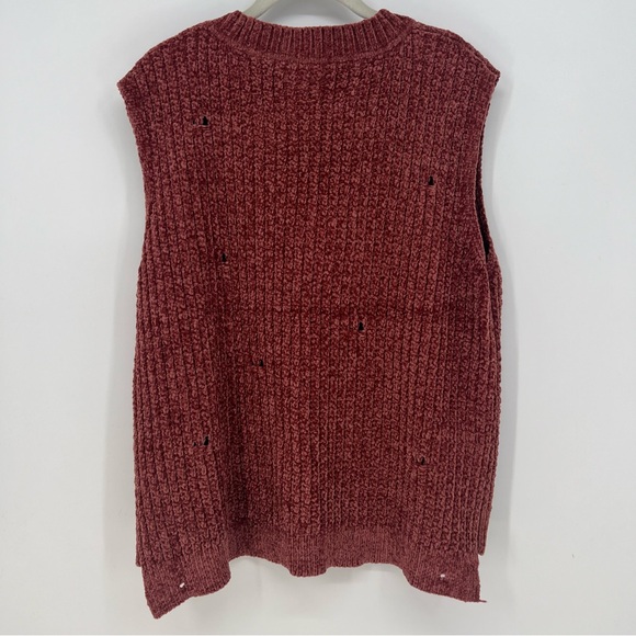 POL Sweater Vest Womens Faded Burgundy V-Neck Distressed Look Soft Feel NWOT - Picture 8 of 16